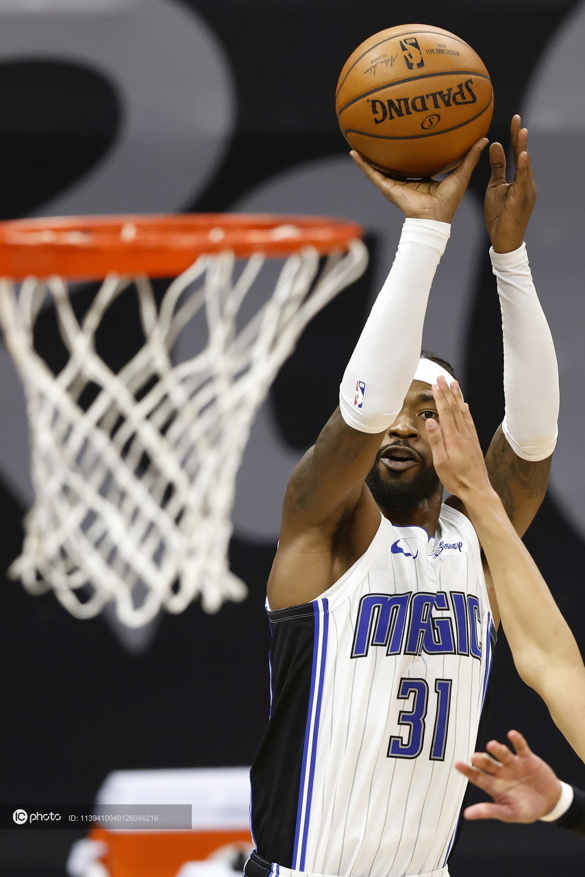 开云娱乐-关键时刻萨克拉门托国王防线松动——欧冠节点到来,更衣室稳定,年轻球员得到机会的简单介绍